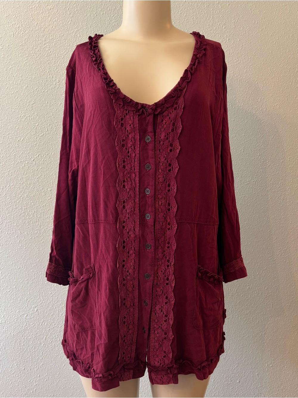 NWT April Cornell Sophia Peasant Blouse 3/4 Sleeve Button Front Beetroot Large